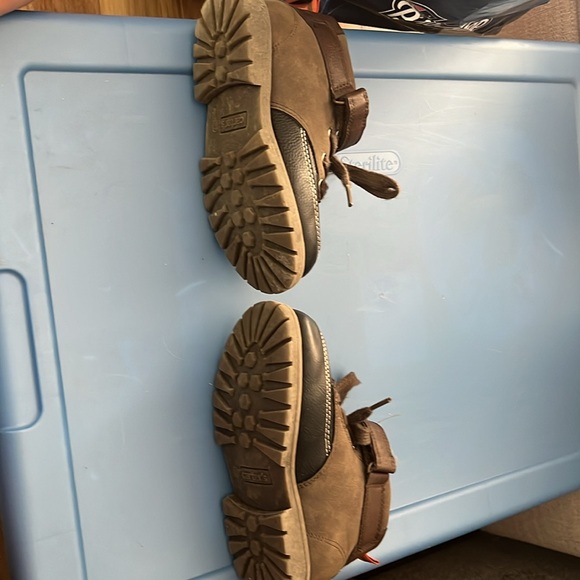 Carter’s brown boots - Picture 4 of 5